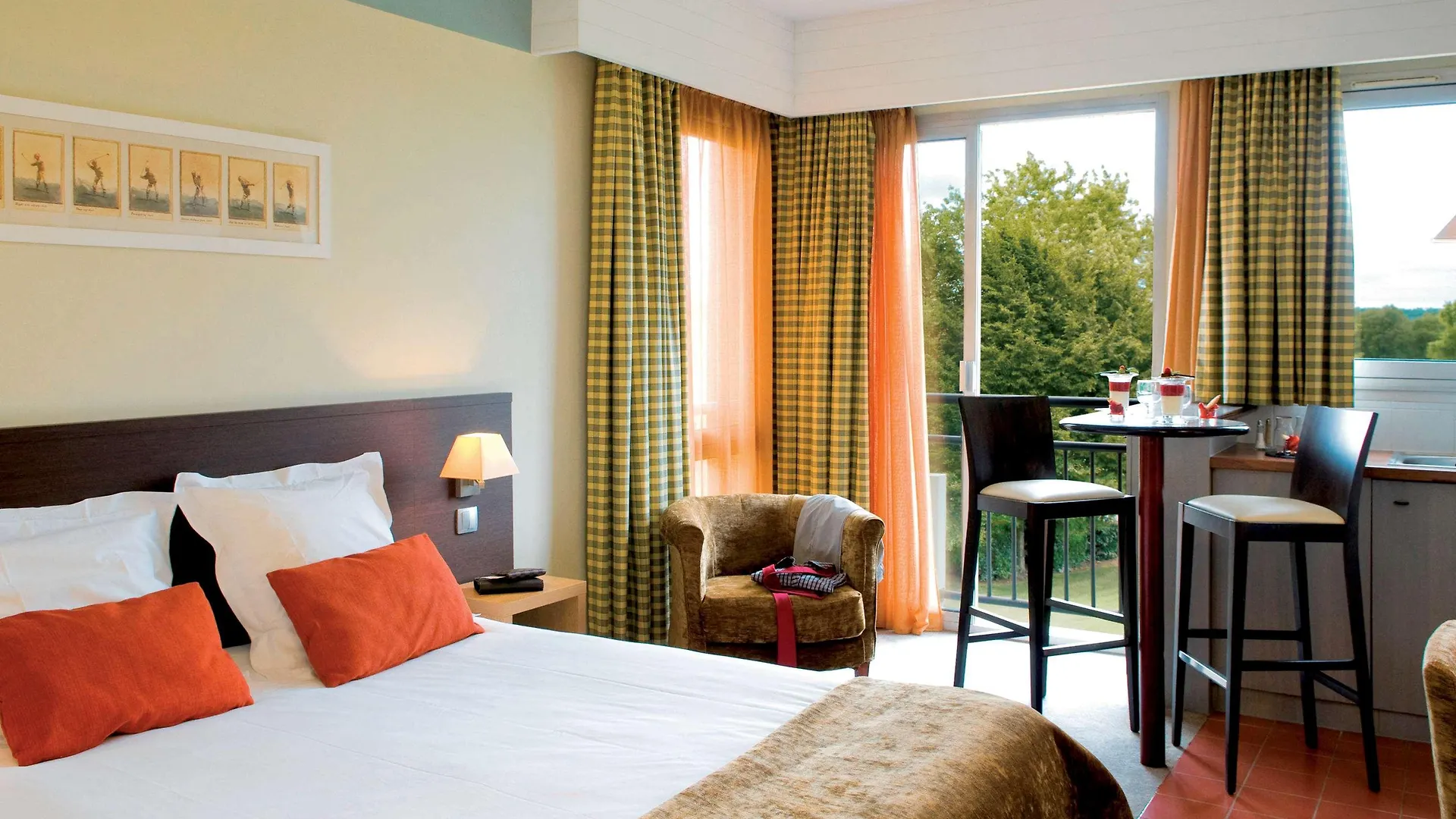 Mercure Toulouse Aéroport Golf de Seilh Hotel