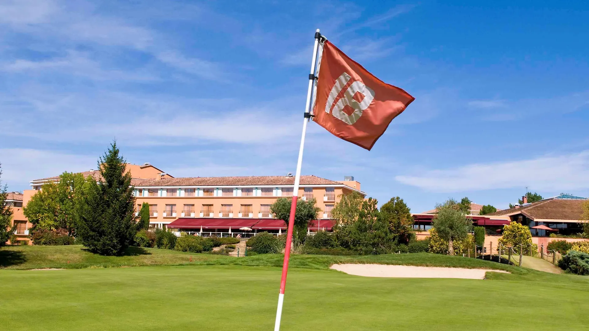 Mercure Toulouse Aéroport Golf de Seilh Hotel