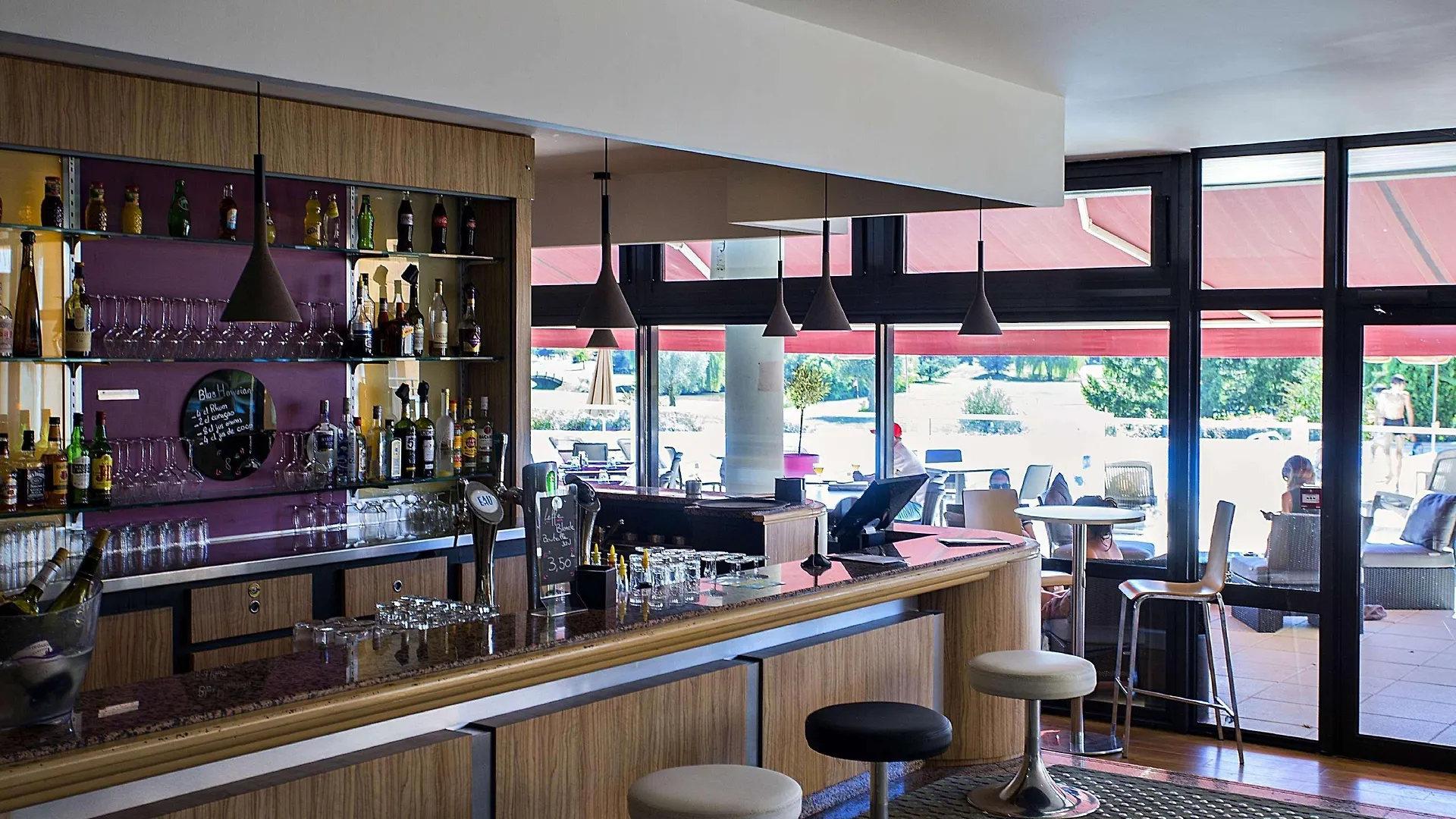 Mercure Toulouse Aéroport Golf de Seilh Hotel