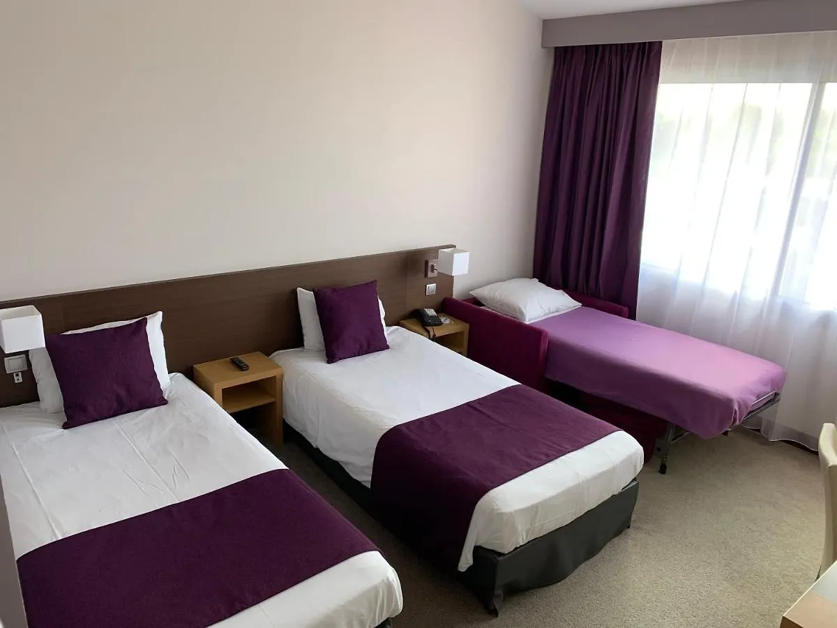Mercure Toulouse Aeroport Golf De Seilh Hotel